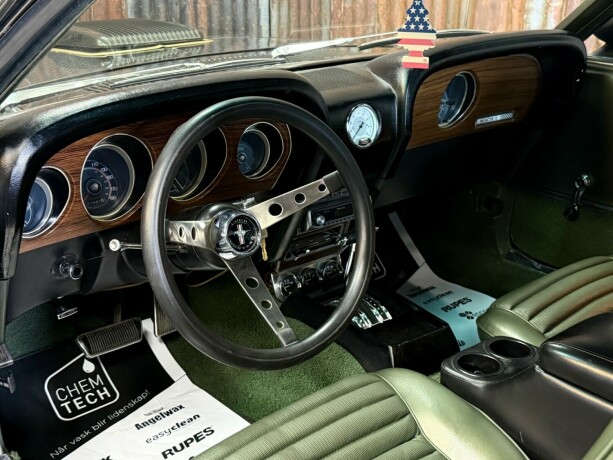 ford-mustang-bensin-1970-big-28