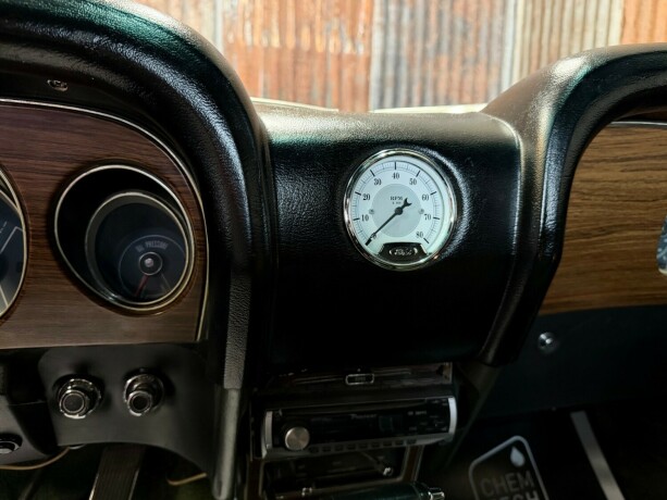 ford-mustang-bensin-1970-big-33