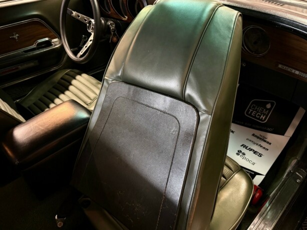 ford-mustang-bensin-1970-big-41