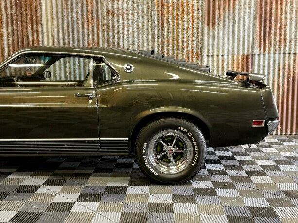 ford-mustang-bensin-1970-big-17