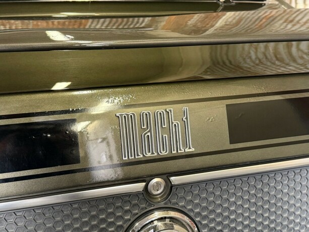 ford-mustang-bensin-1970-big-26