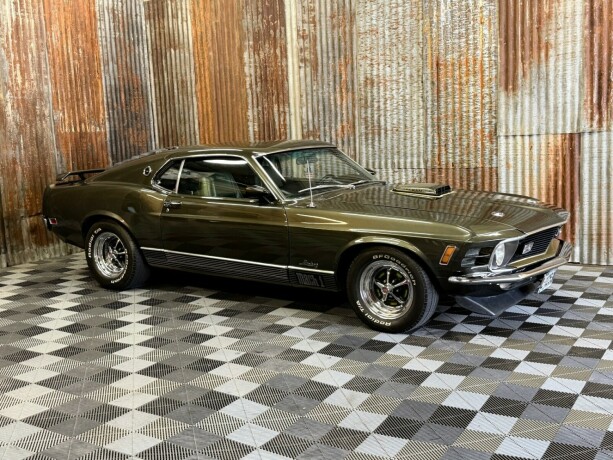 ford-mustang-bensin-1970-big-2
