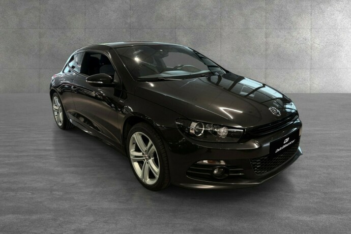 volkswagen-scirocco-bensin-2011-big-7