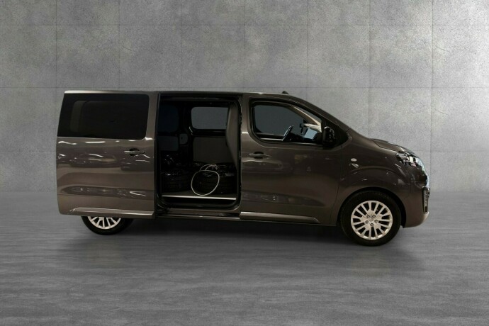 opel-vivaro-elektrisitet-2023-big-8