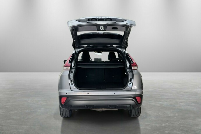 mitsubishi-eclipse-cross-elektrisitetbensin-2021-big-8