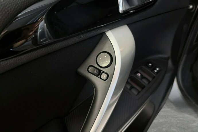 mitsubishi-eclipse-cross-elektrisitetbensin-2021-big-13