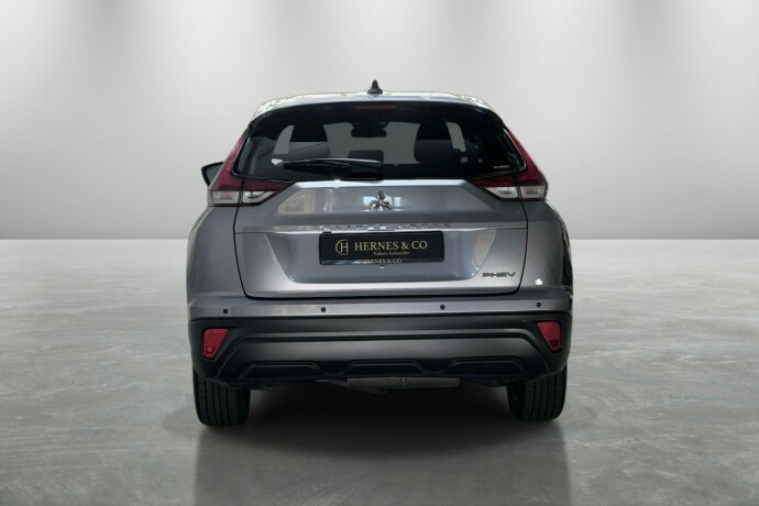 mitsubishi-eclipse-cross-elektrisitetbensin-2021-big-6