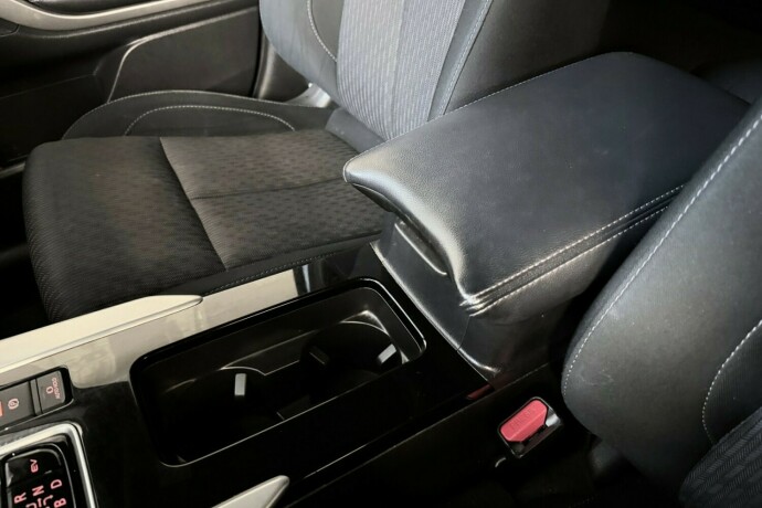 mitsubishi-eclipse-cross-elektrisitetbensin-2021-big-30