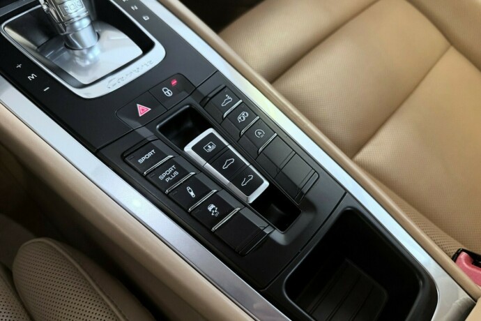 porsche-911-carrera-4s-bensin-2013-big-30