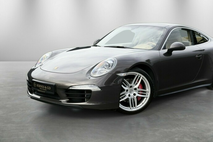 porsche-911-carrera-4s-bensin-2013-big-1