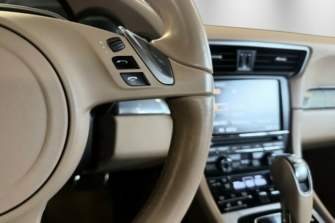 porsche-911-carrera-4s-bensin-2013-big-15