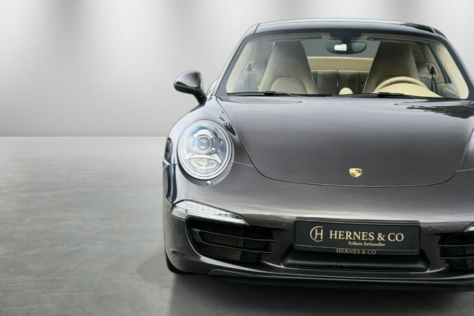 porsche-911-carrera-4s-bensin-2013-big-3