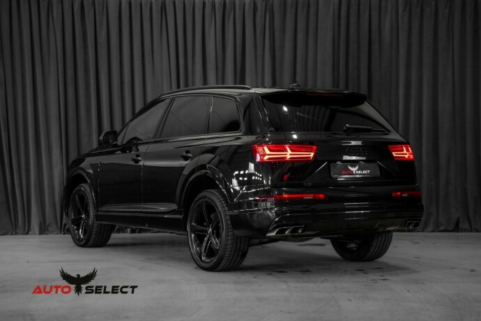audi-sq7-diesel-2017-big-9