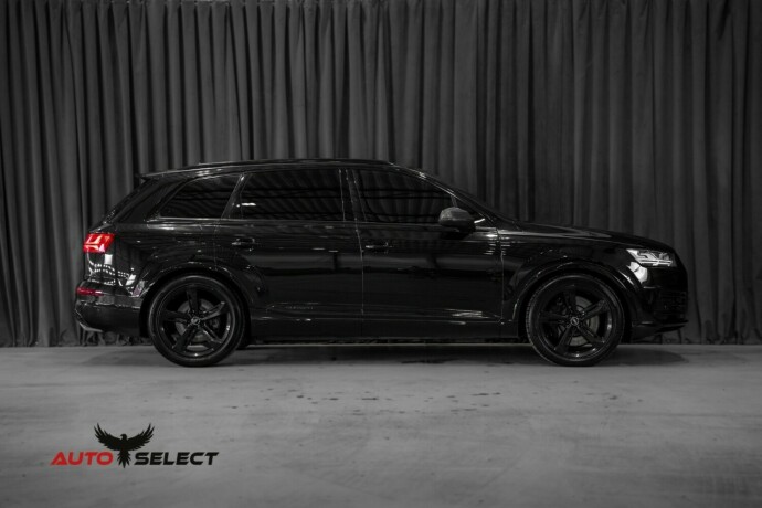 audi-sq7-diesel-2017-big-20