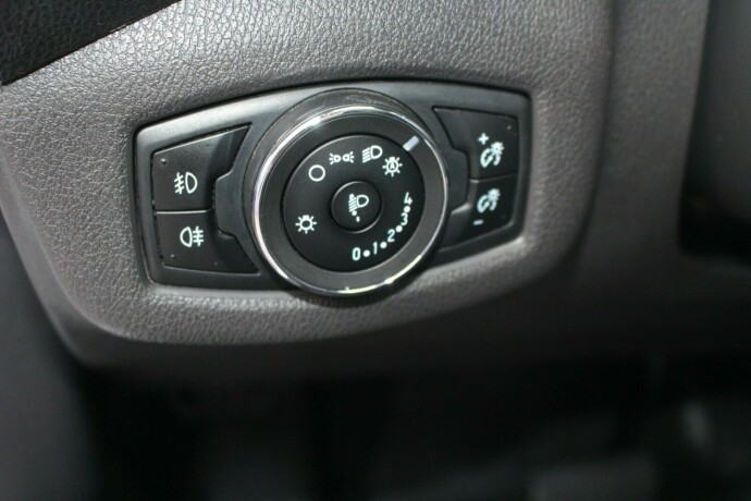 ford-transit-connect-diesel-2017-big-10