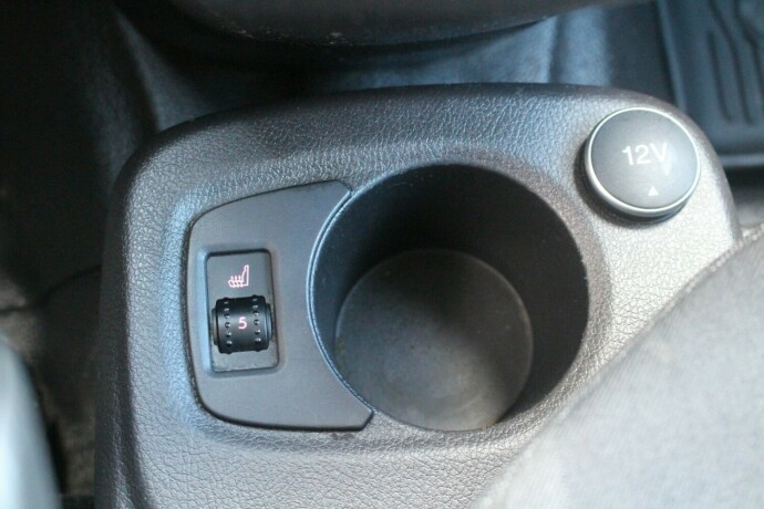 ford-transit-connect-diesel-2017-big-20