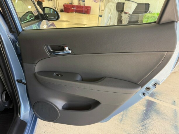 hyundai-i30-bensin-2011-big-11
