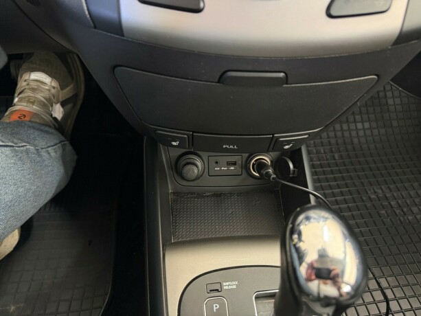 hyundai-i30-bensin-2011-big-22