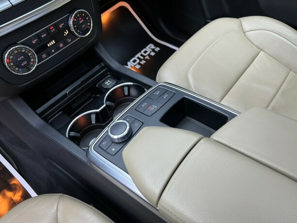 mercedes-benz-gl350-diesel-2014-big-24