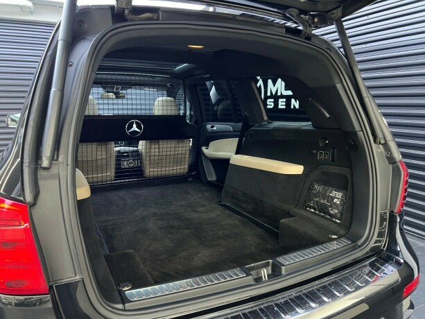 mercedes-benz-gl350-diesel-2014-big-37