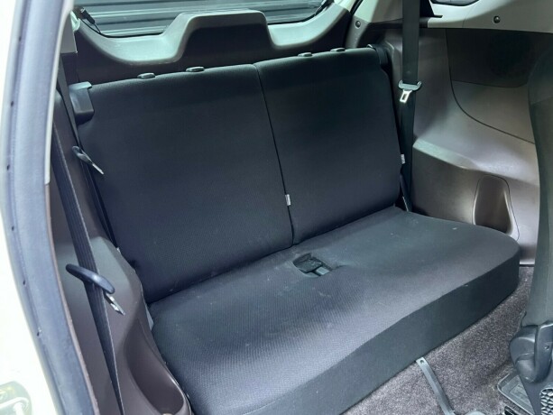 toyota-iq-bensin-2009-big-21