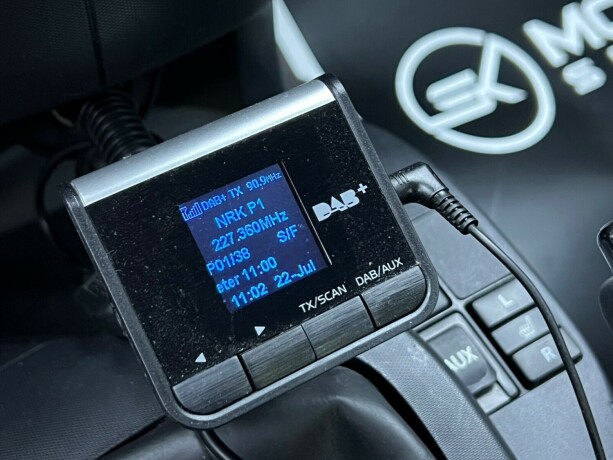 toyota-iq-bensin-2009-big-14