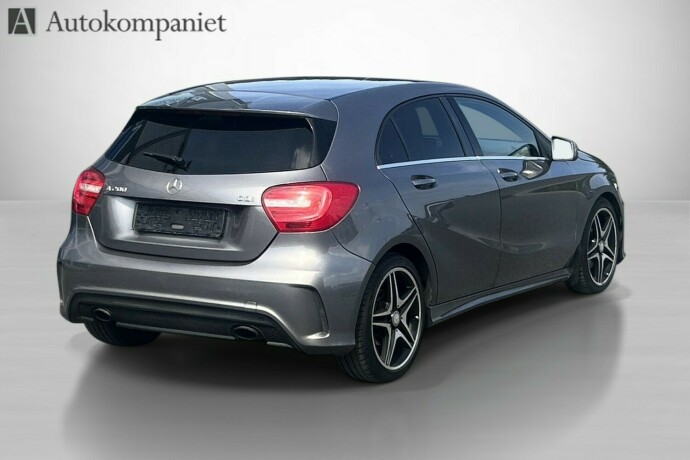 mercedes-benz-a200-diesel-2013-big-2