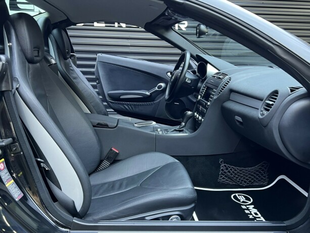 mercedes-benz-slk350-bensin-2006-big-23