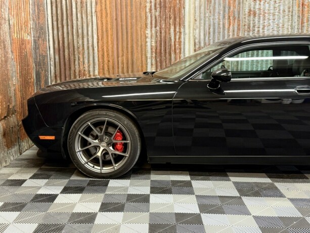 dodge-challenger-bensin-2008-big-13
