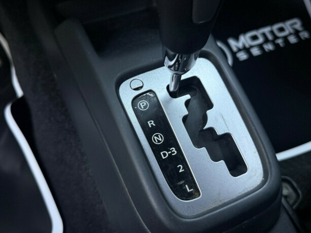 suzuki-jimny-bensin-2006-big-15