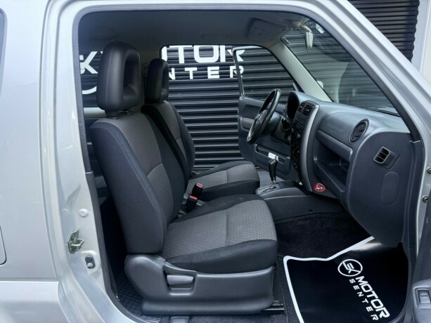 suzuki-jimny-bensin-2006-big-17