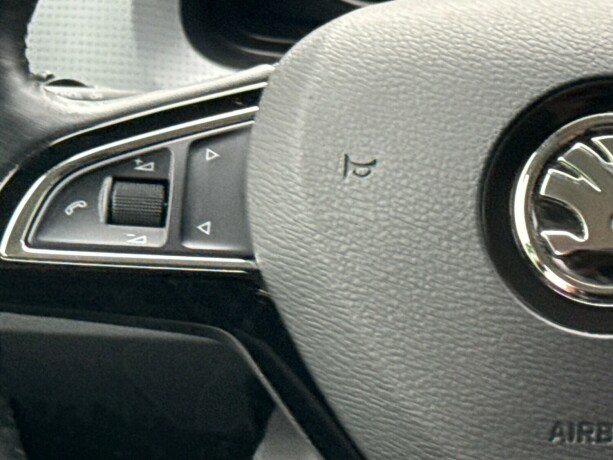 skoda-citigo-elektrisitet-2020-big-36