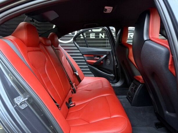 bmw-m3-bensin-2016-big-45