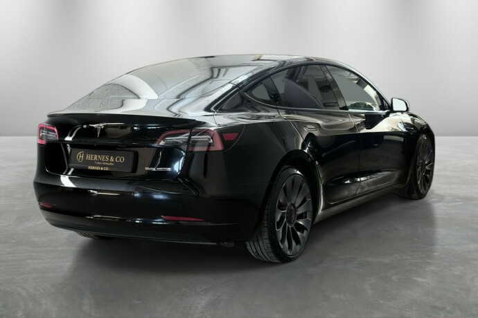 tesla-model-3-elektrisitet-2022-big-6