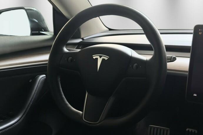 tesla-model-3-elektrisitet-2022-big-17
