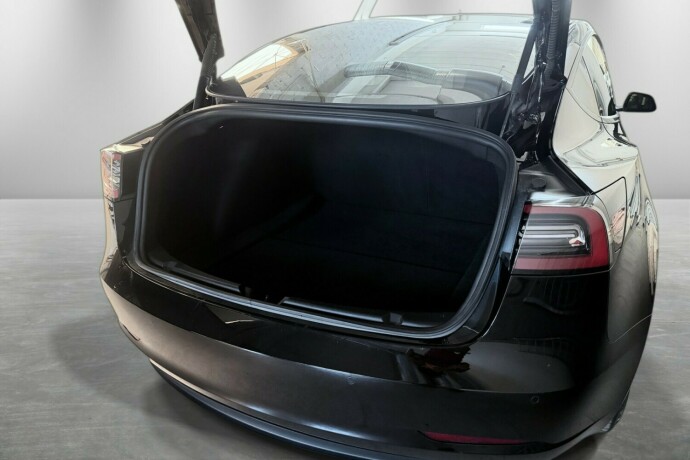 tesla-model-3-elektrisitet-2022-big-11