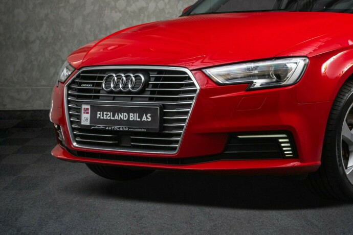 audi-a3-elektrisitetbensin-2017-big-3