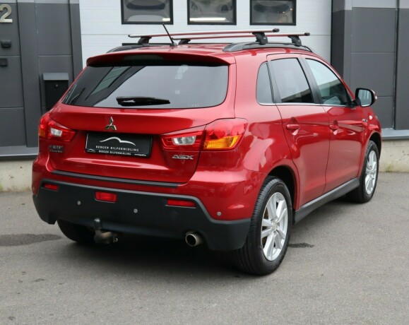 mitsubishi-asx-diesel-2011-big-3