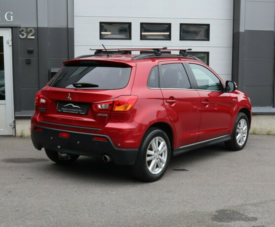 mitsubishi-asx-diesel-2011-big-1