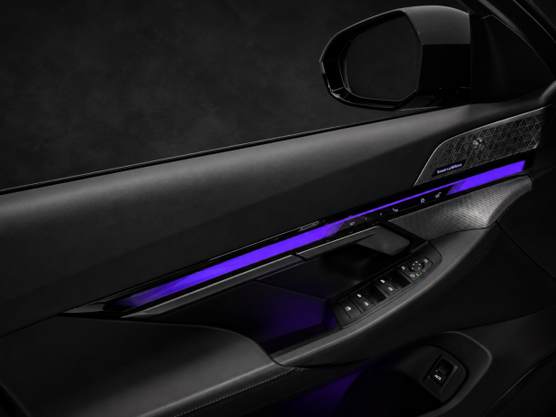 bmw-i5-elektrisitet-2025-big-26
