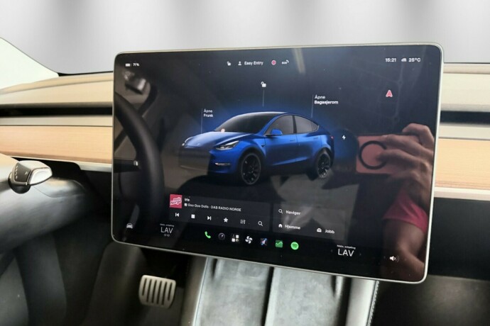tesla-model-y-elektrisitet-2024-big-39