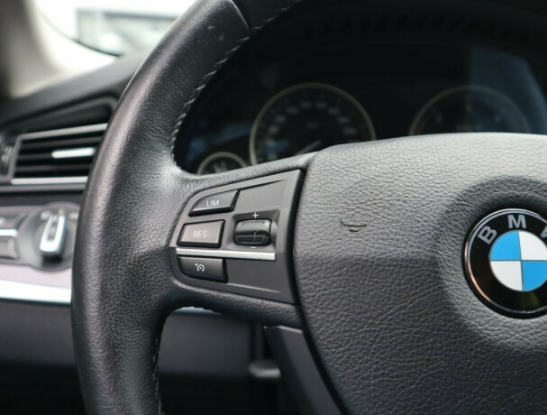 bmw-5-serie-diesel-2013-big-16