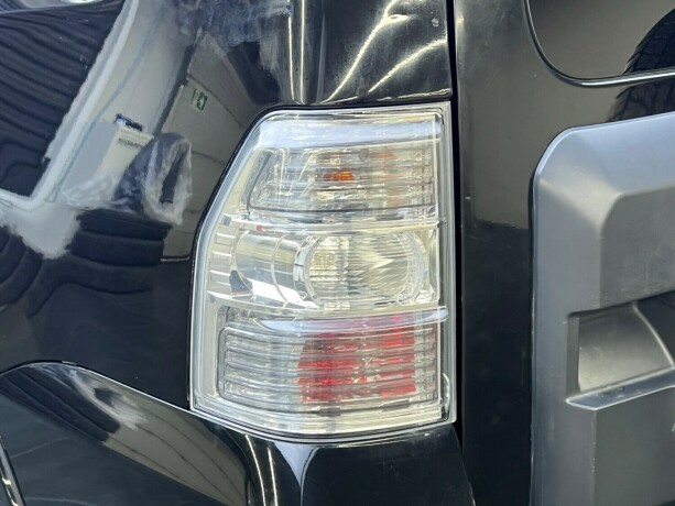 mitsubishi-pajero-diesel-2014-big-6
