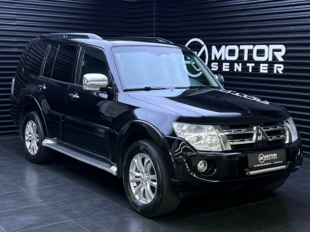 mitsubishi-pajero-diesel-2014-big-0