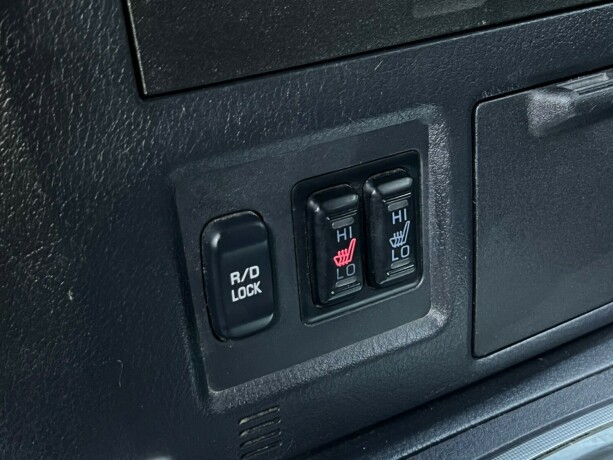 mitsubishi-pajero-diesel-2014-big-24