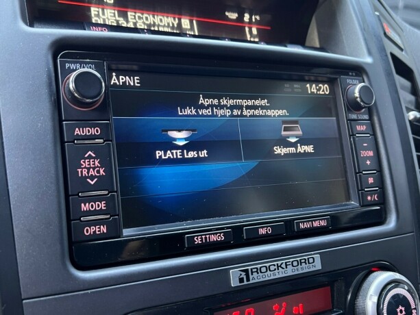 mitsubishi-pajero-diesel-2014-big-19