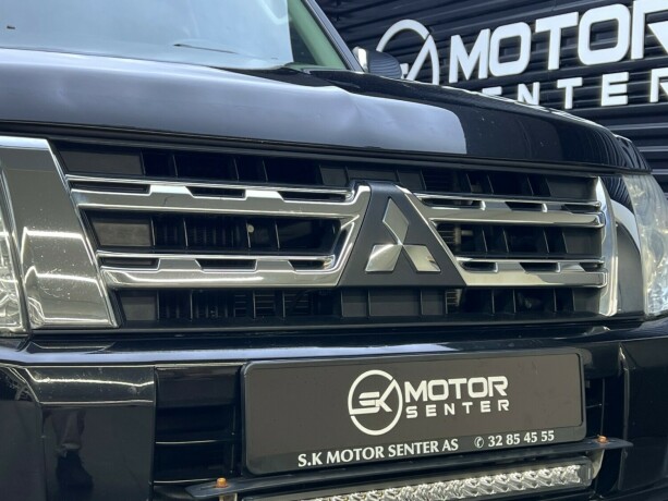 mitsubishi-pajero-diesel-2014-big-3