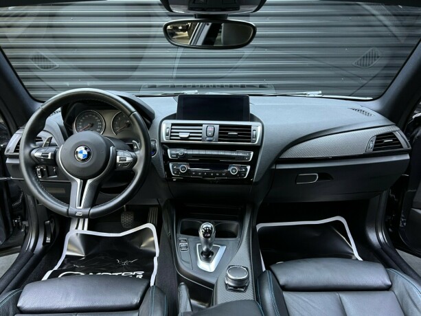 bmw-m2-bensin-2017-big-15