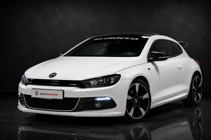 volkswagen-scirocco-bensin-2014-big-0