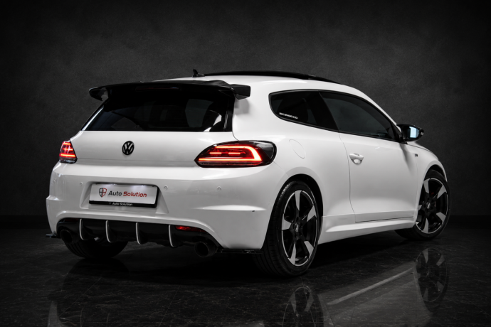 volkswagen-scirocco-bensin-2014-big-1